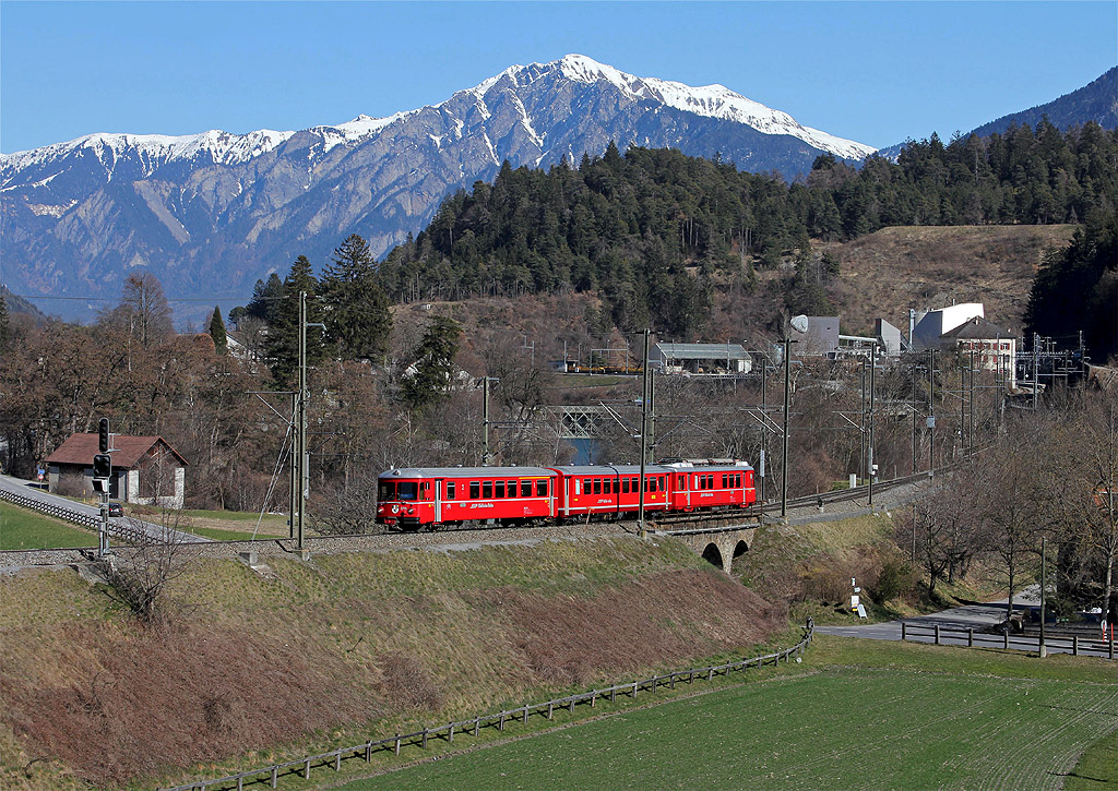 http://badische-schwarzwaldbahn.de/DSO/A450.jpg