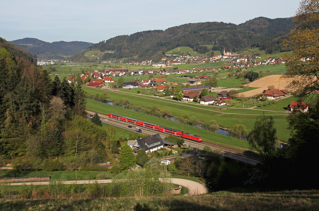 http://badische-schwarzwaldbahn.de/DSO/B131.jpg