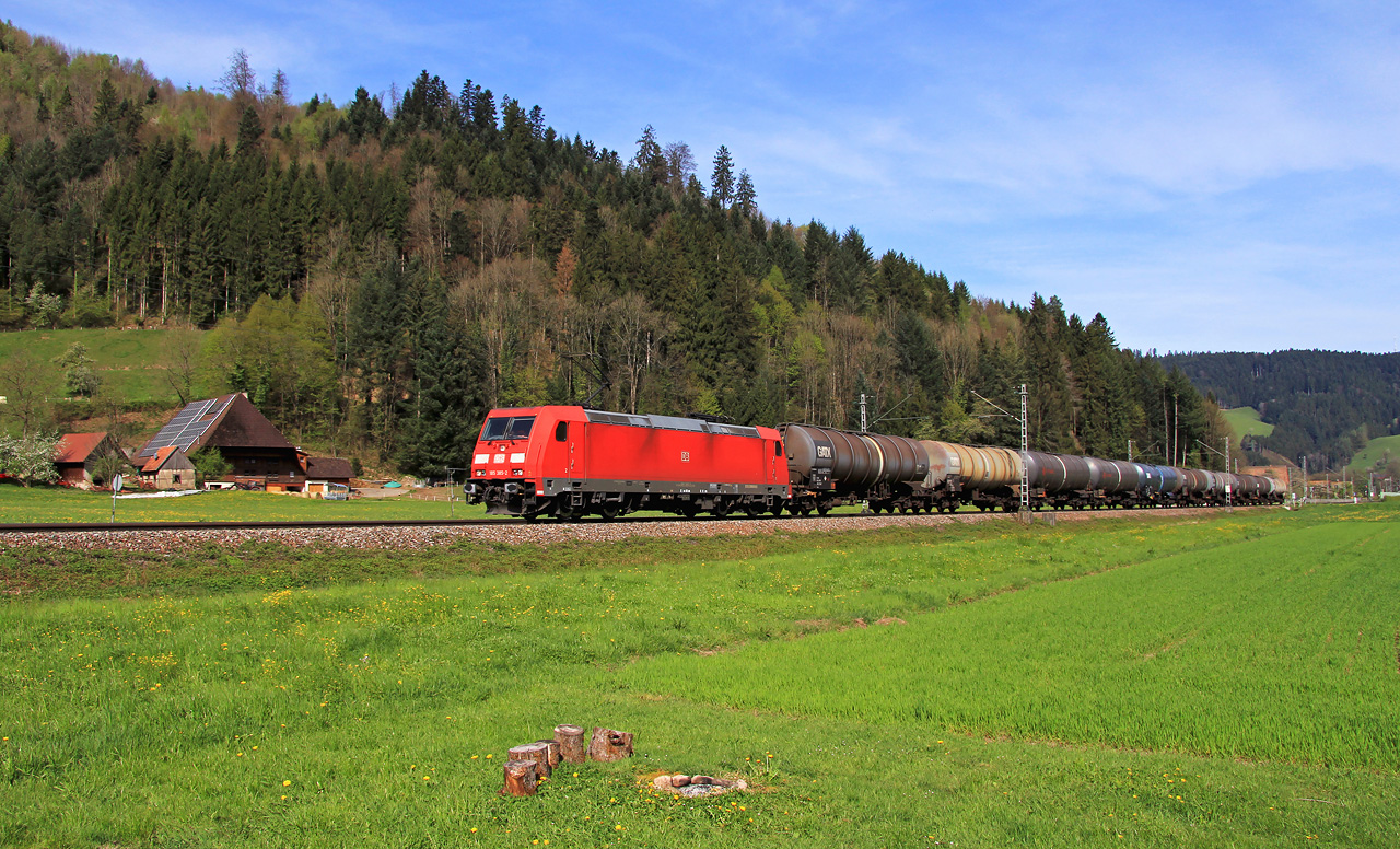 http://badische-schwarzwaldbahn.de/DSO/B135.jpg