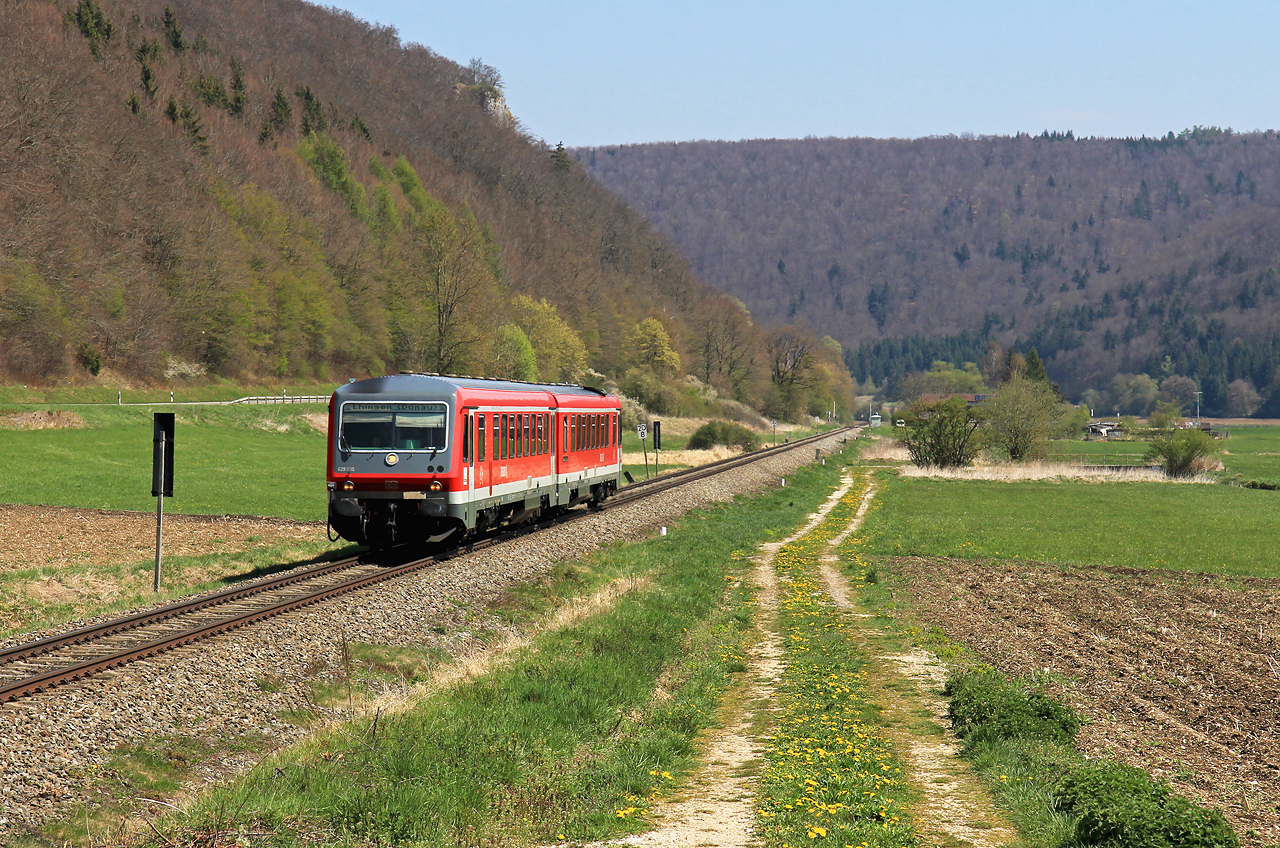 http://badische-schwarzwaldbahn.de/DSO/B152.jpg