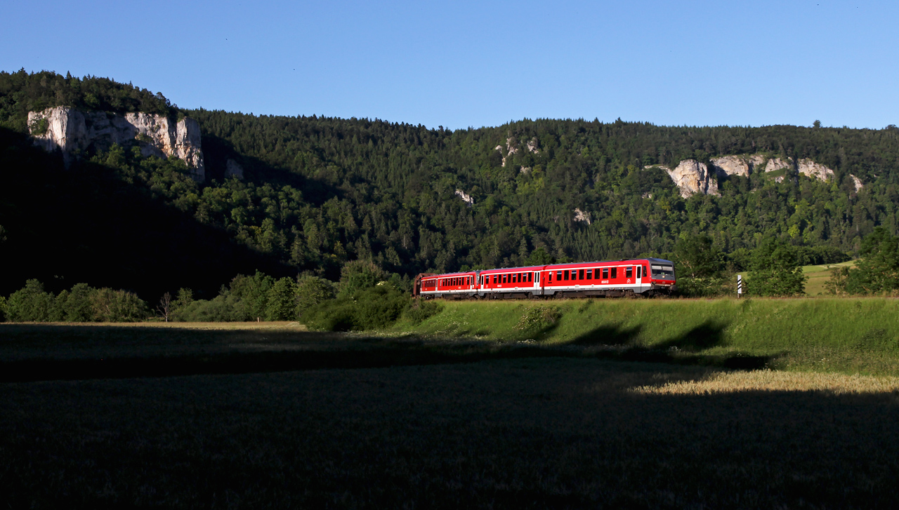 http://badische-schwarzwaldbahn.de/DSO/C687.jpg