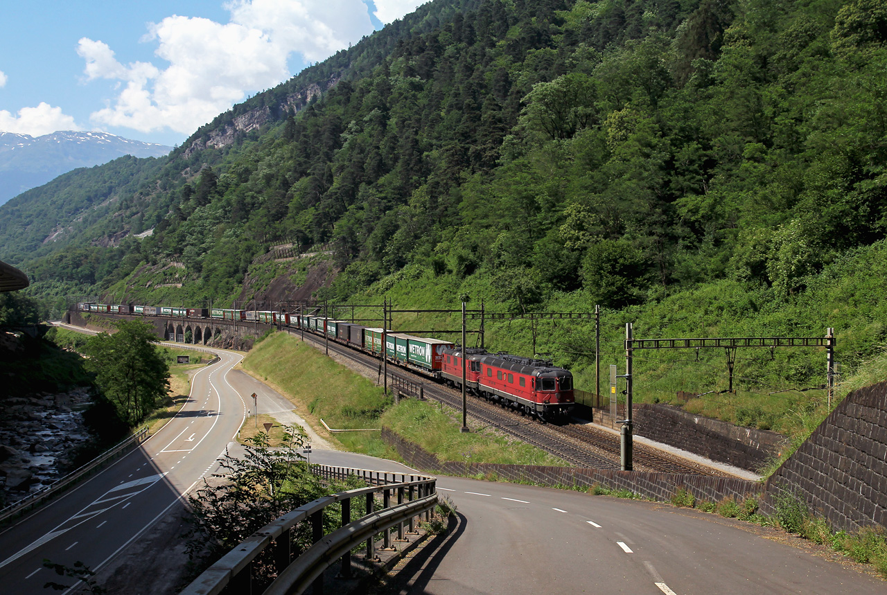 http://badische-schwarzwaldbahn.de/DSO/C716.jpg