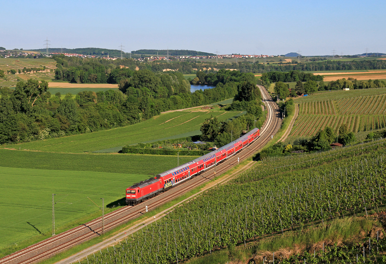 http://badische-schwarzwaldbahn.de/DSO/Z422.jpg